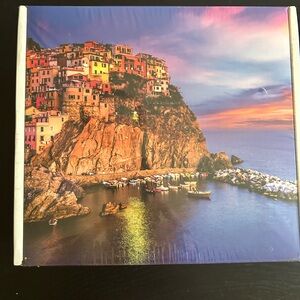 2 sets of puzzles. Italy. Unopened.